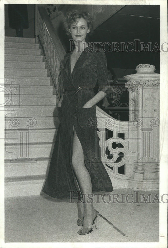 1978 Julio Bathrobe Dress Fredric Stein - Historic Images