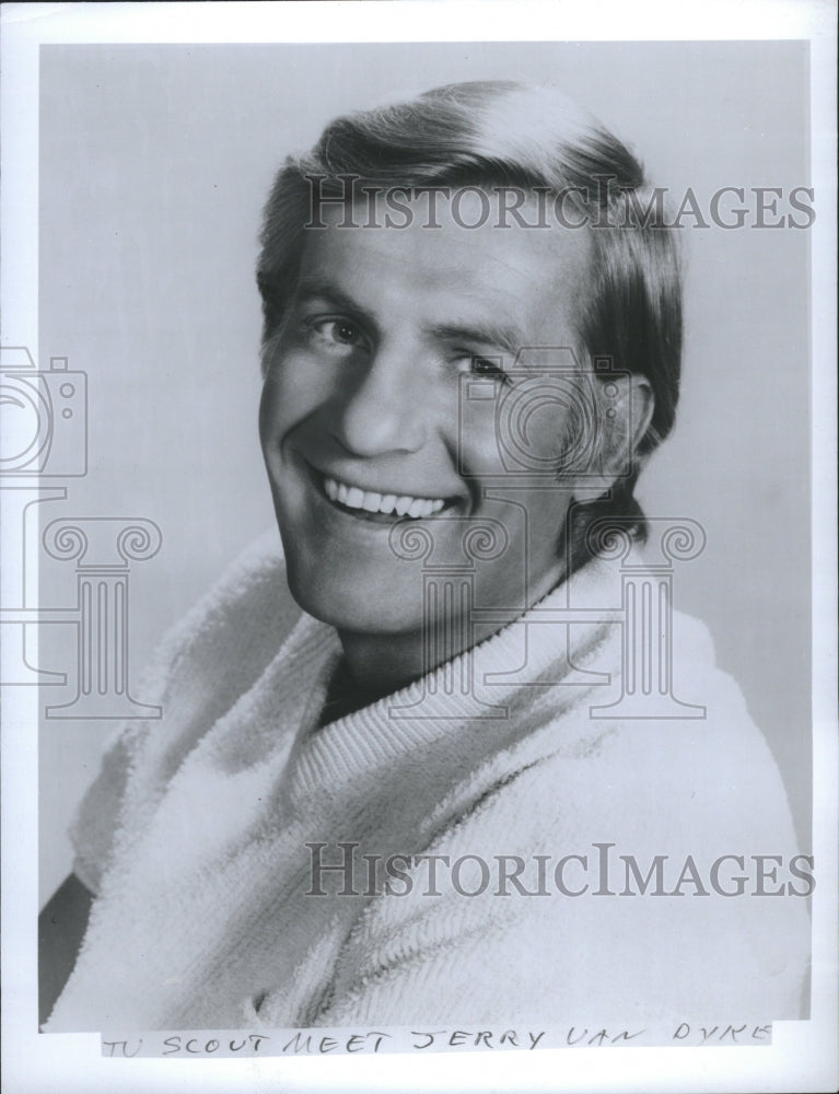1970 actor Jerry Van Dyke - Historic Images