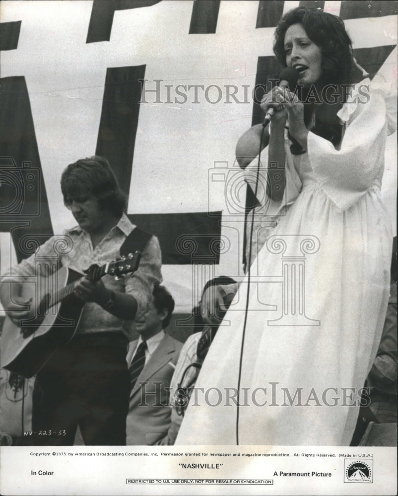1975 Ronee Blakley in film Nashville - Historic Images