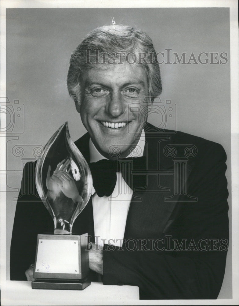 1981 Dick Van Dyke Actor Comedian TV - Historic Images