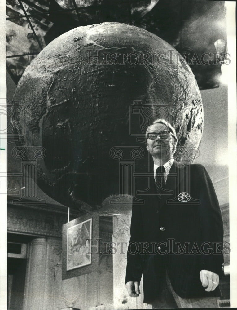 1947 Gerald Jones Rand McNally Map Store Mg - Historic Images