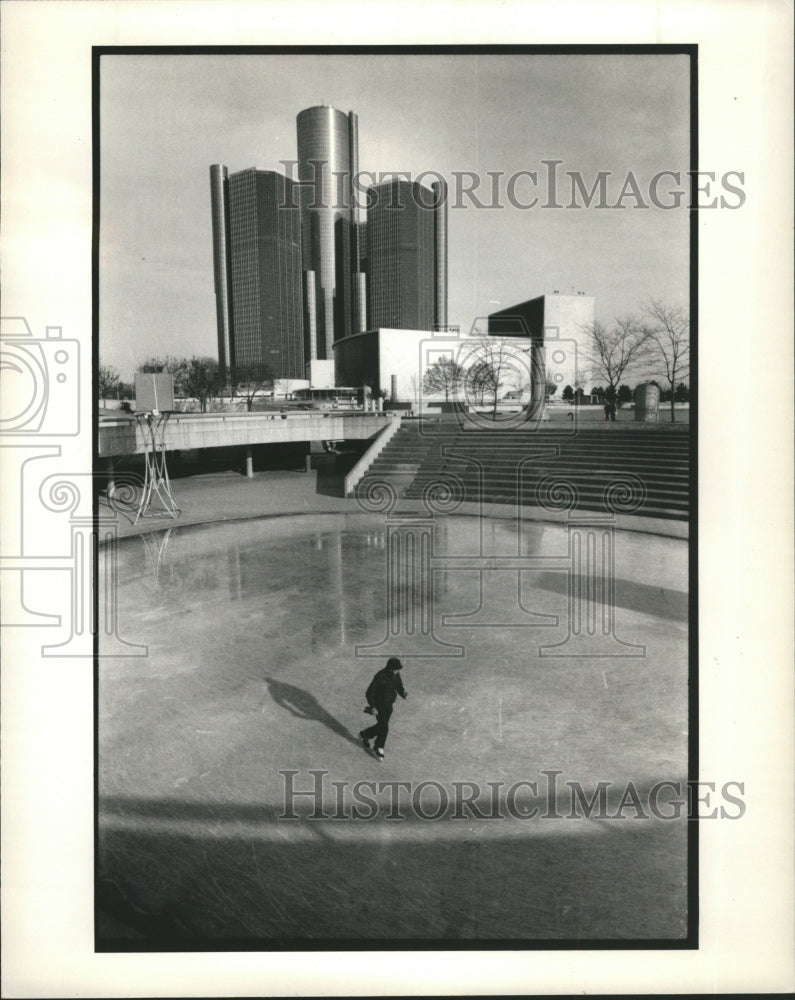 1986 Hart Plaza Ice Skating - Historic Images