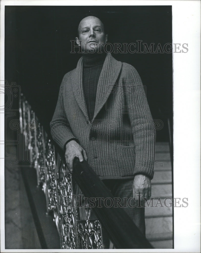 1977 Gerald Arpino Joffrey Ballet Stairs - Historic Images
