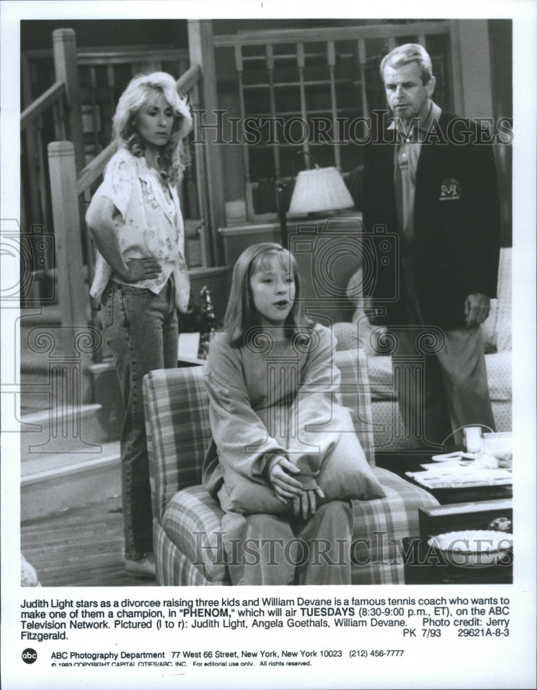 1993 PHENOM Judith Light William Devane - Historic Images