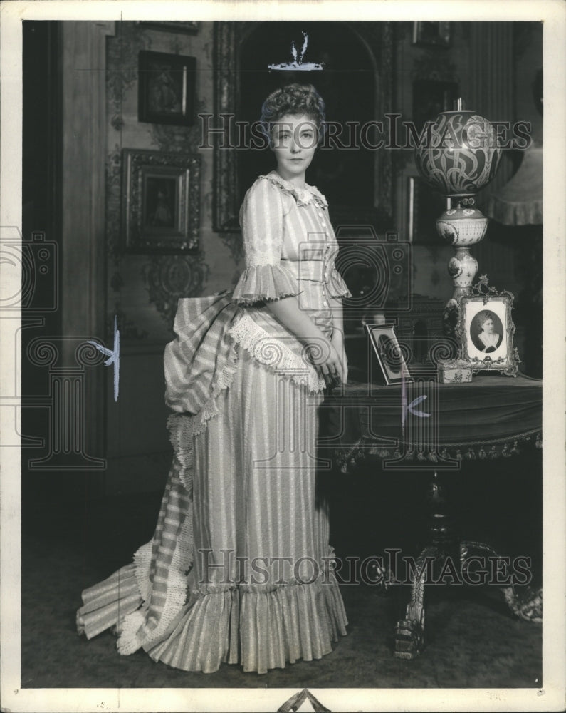 1941 Dorothy Gish - Historic Images