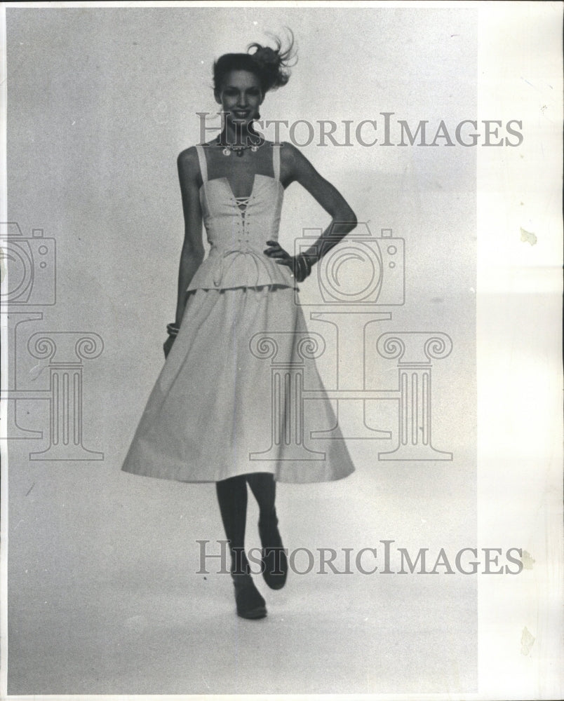 1977 Karl Lagerfeld fashion designer - Historic Images