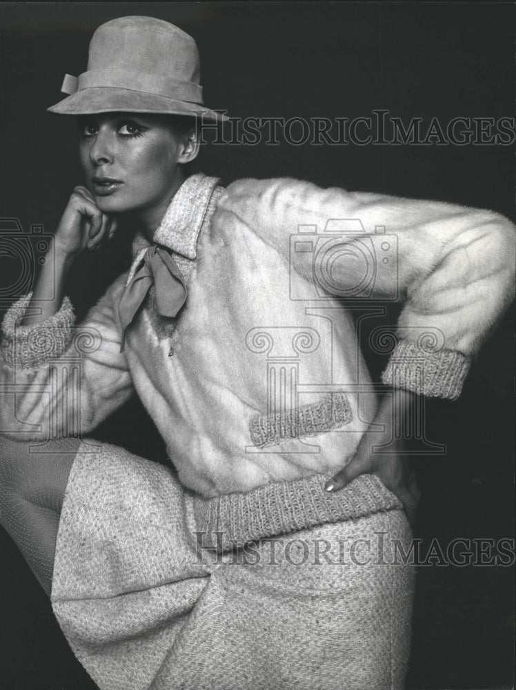 1968 Furs Mink Jacket Fashion Designer - Historic Images