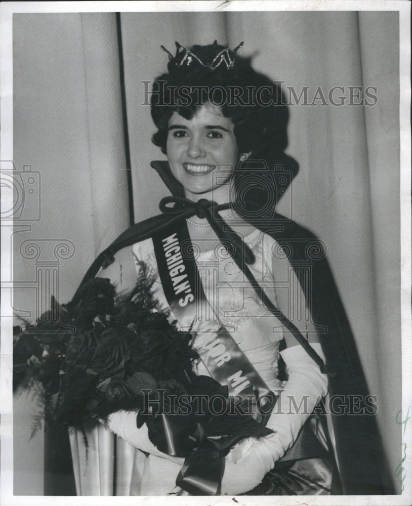 1964 Linda Wigman Michigan&#39;s&#39; Junior Miss - Historic Images