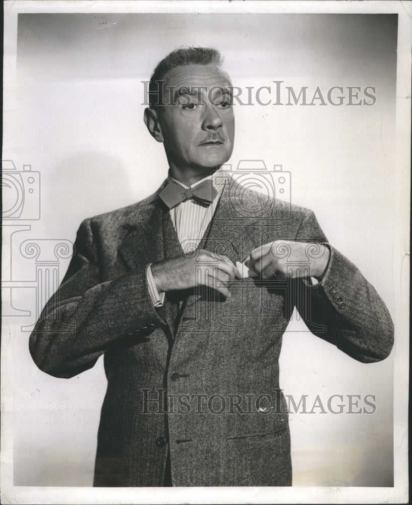 1953 Clifton Webb Actor dancer singer - Historic Images
