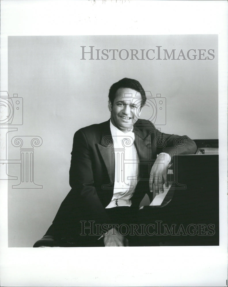 1990 Andre Watts pianist Jacob School Music - Historic Images