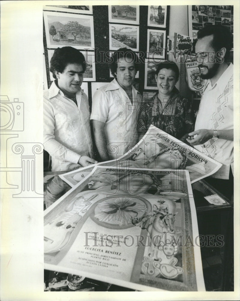 1981 Amill Oscar Martinez Lopez Morales - Historic Images