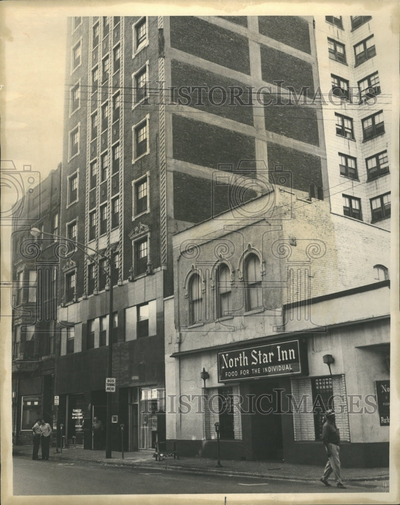 1963 Abby Hotel falling cornice from 7th fl - Historic Images