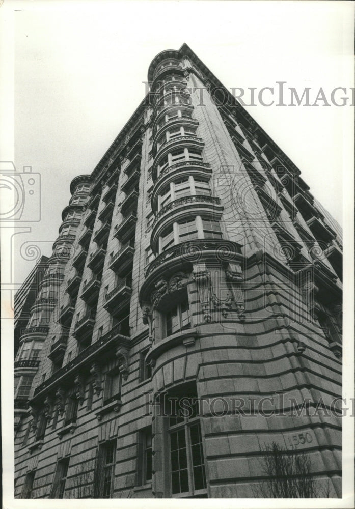 1979 Chicago Gold Coast Conda Parkway Bldg - Historic Images