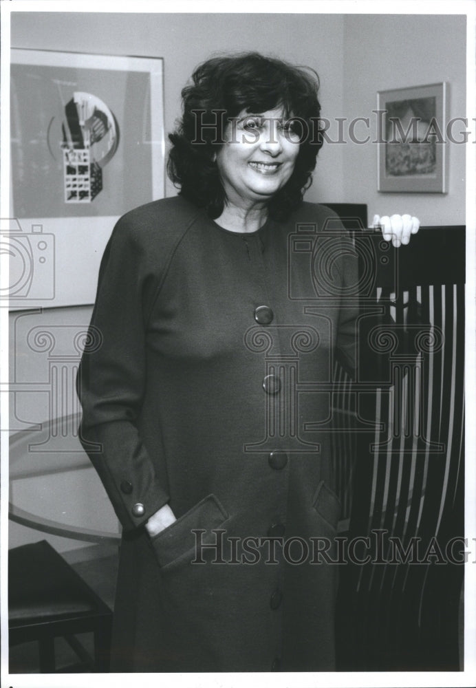 1991 Esther Shapiro ABC Dynasty - Historic Images