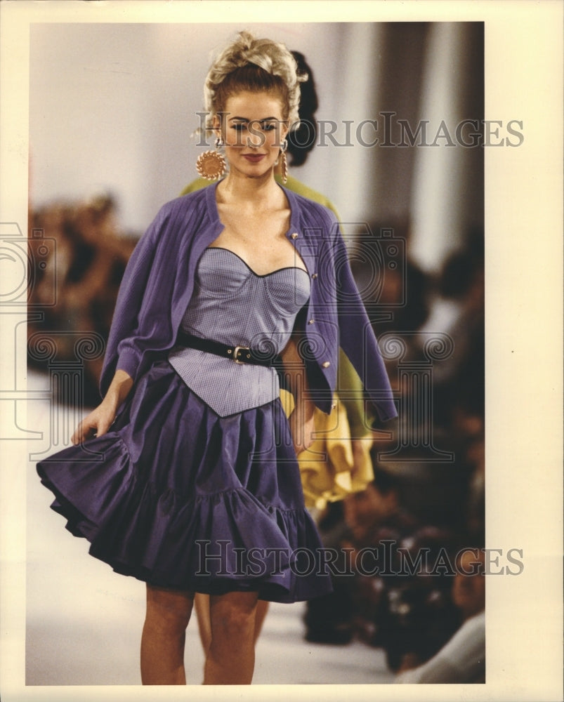 1991 Isaac Mizrahi model - Historic Images