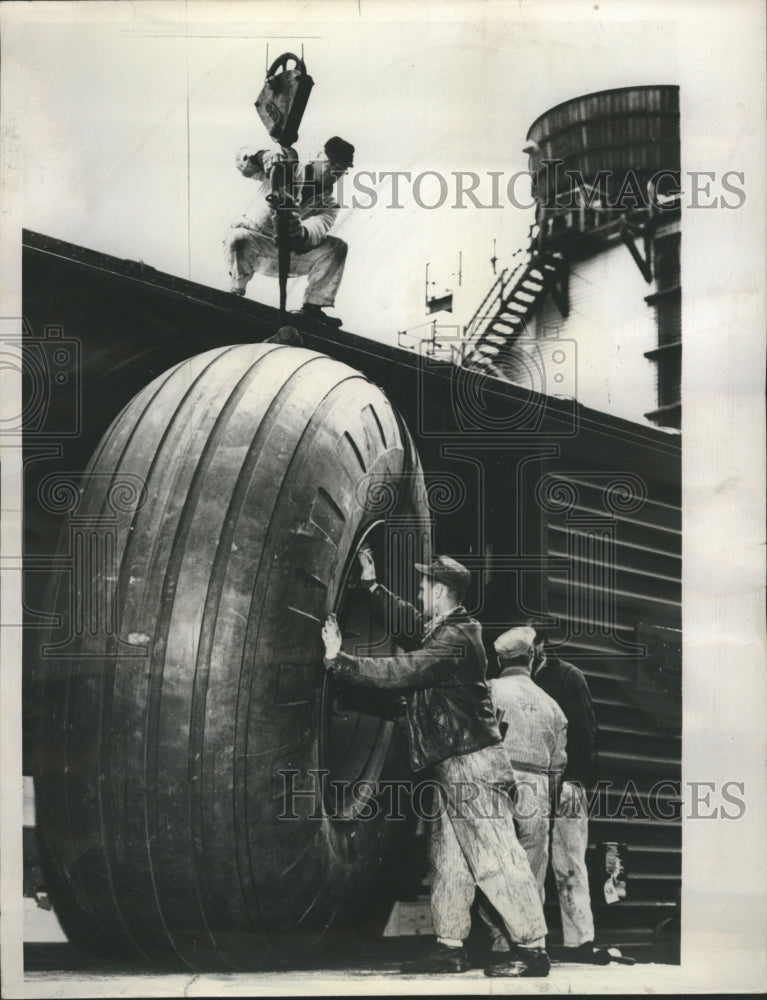 1961 Worlds Largest tire  - Historic Images
