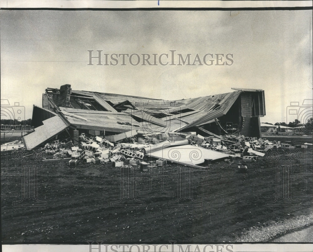 1974 Tornado Chicago Sun TImes - Historic Images
