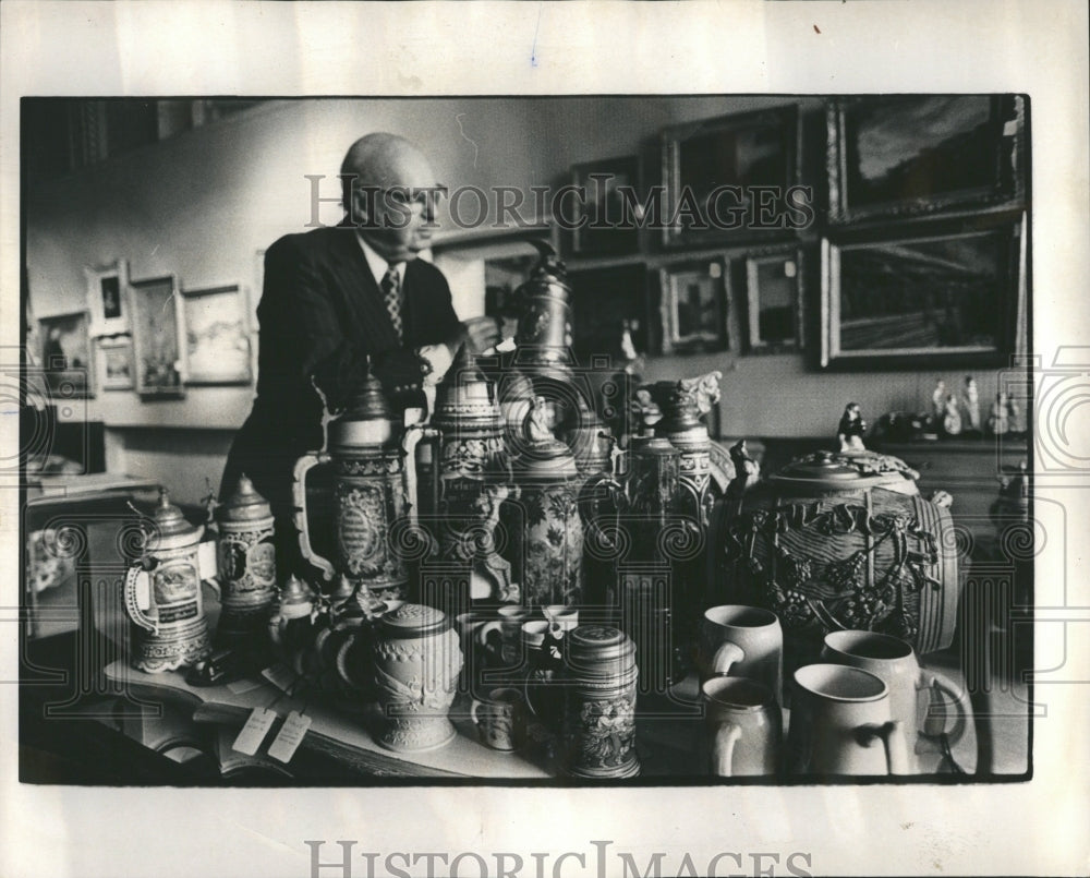 1972 Antique collectible - Historic Images