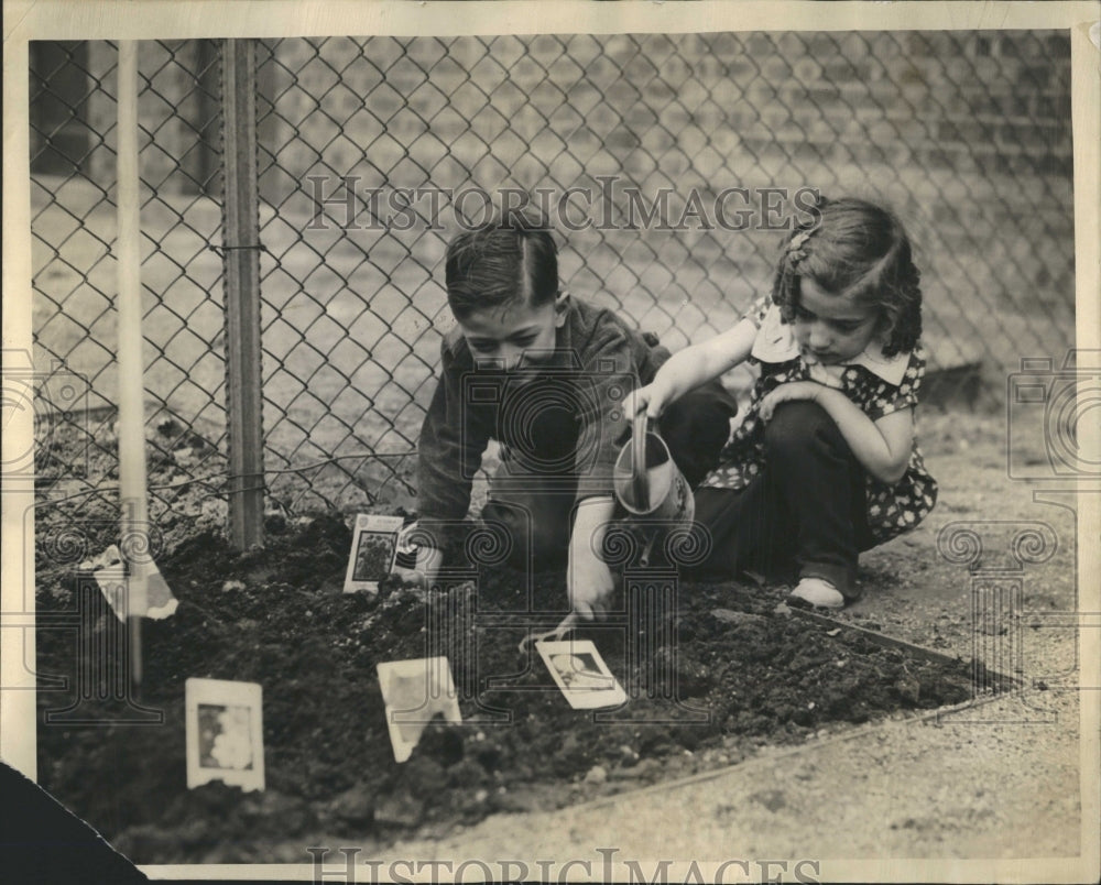 1938 Robert Sister Theresa Plant Garden - Historic Images