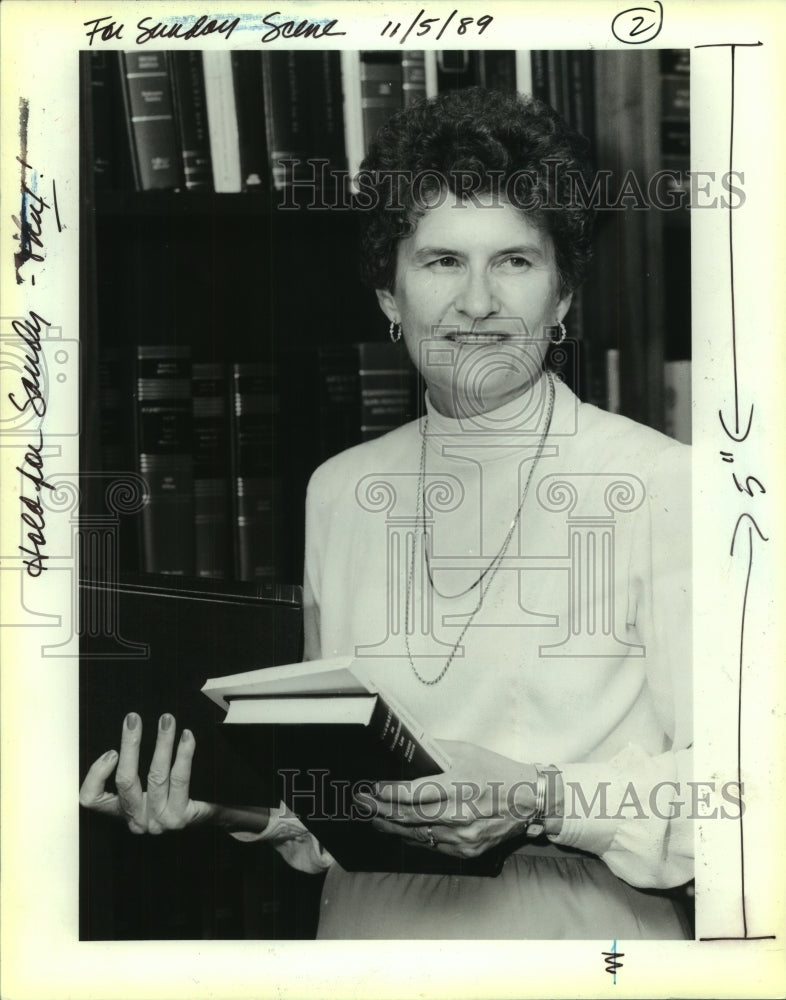 1989 Barbara Aldave, St. Mary's Law School Dean - Historic Images