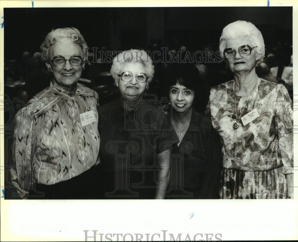 1991 Press Photo Ellen Anderson with Other Lady&#39;s Auxiliary Members - saa00767 - Historic Images