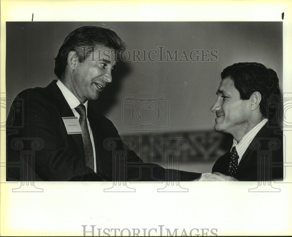 1988 Press Photo Ernesto Ancira, Jr., and state senator Frank Tejeda - saa00789 - Historic Images