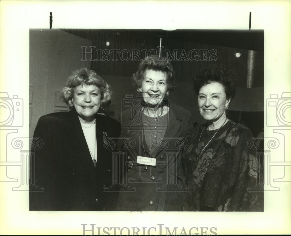 1991 Assistance League of San Antonio meeting attendees - Historic Images