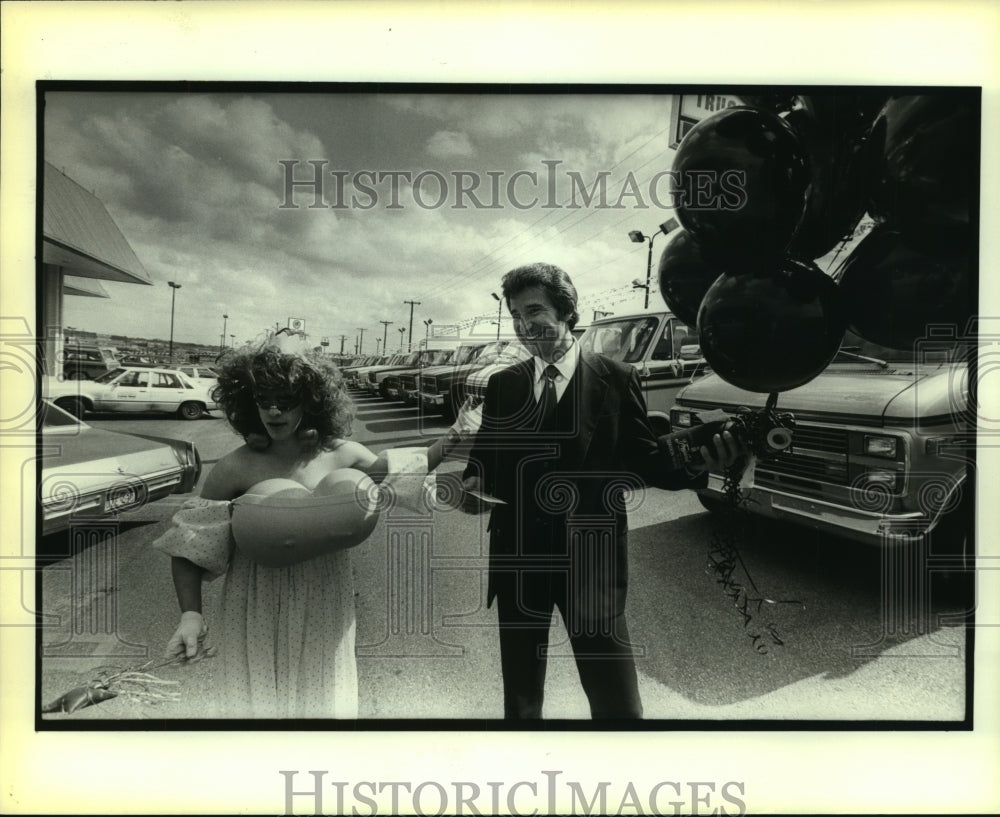 1989 Ernesto Ancira on his 40th birthday-Historic Images