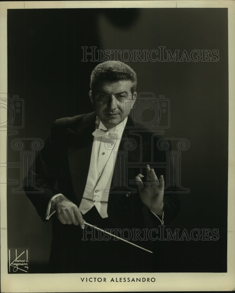 Press Photo Conductor Victor Alessandro - saa01174-Historic Images