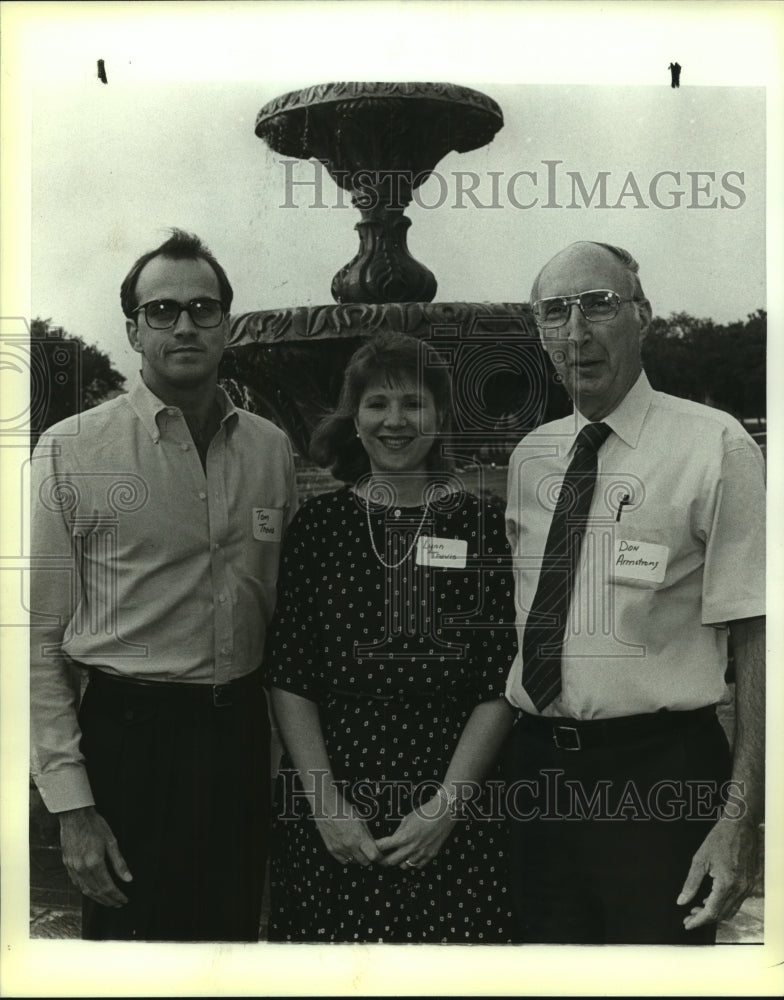 1988 Press Photo Children&#39;s Services &quot;La Primera Noche&quot; benefit attendees - Historic Images