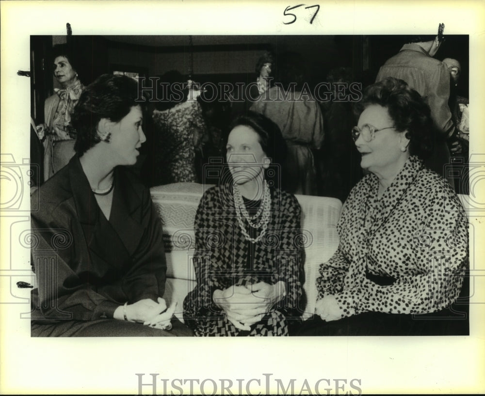 1986 Texas Women&#39;s Alliance meeting attendees - Historic Images