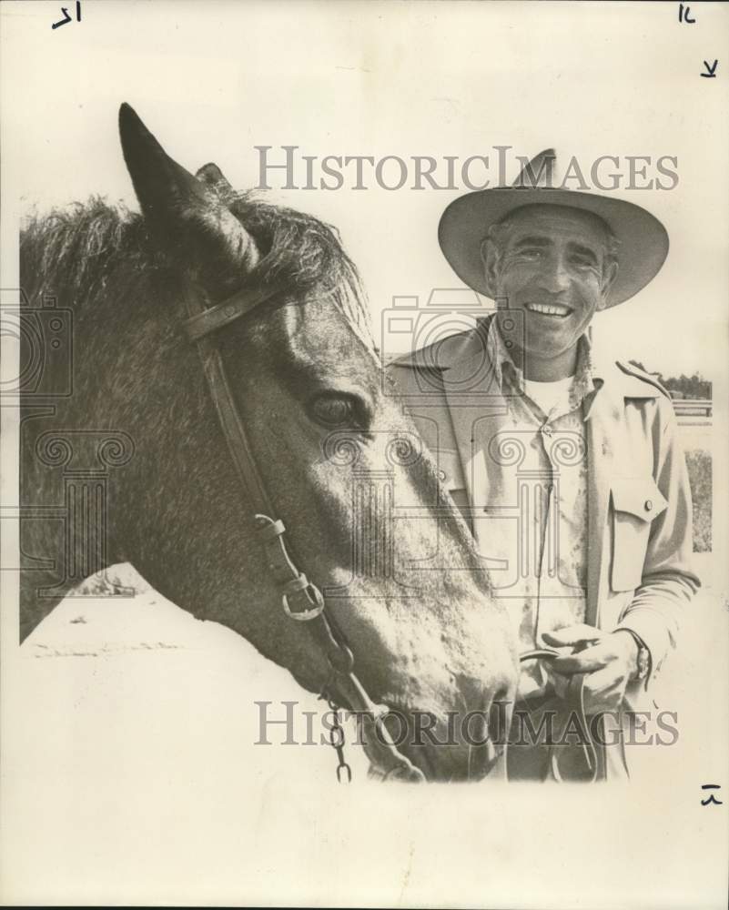 Press Photo Argentine horseman Alberto Barretta - saa01479 - Historic Images