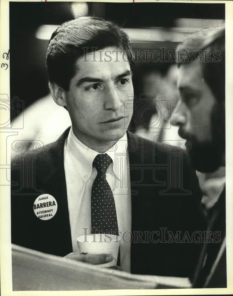 1986 Press Photo Roy Barrera Jr. at election headquarters - saa01486 - Historic Images