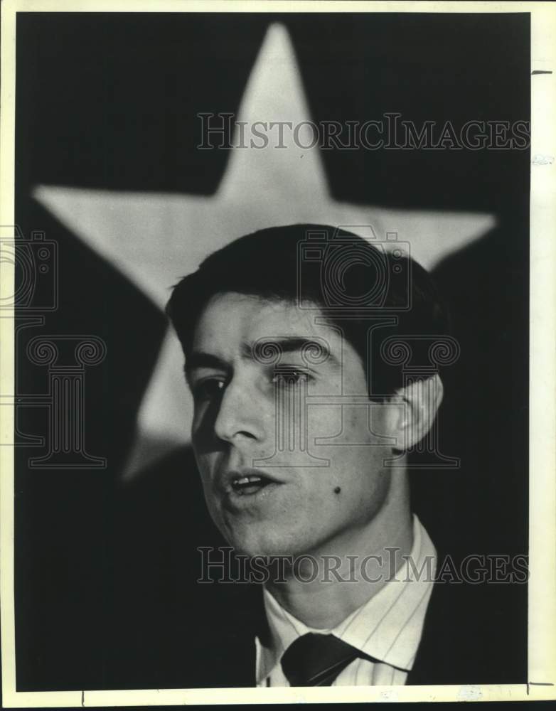 1986 Press Photo Judge Roy Barrera Jr. announces candidacy for Texas AG - Historic Images