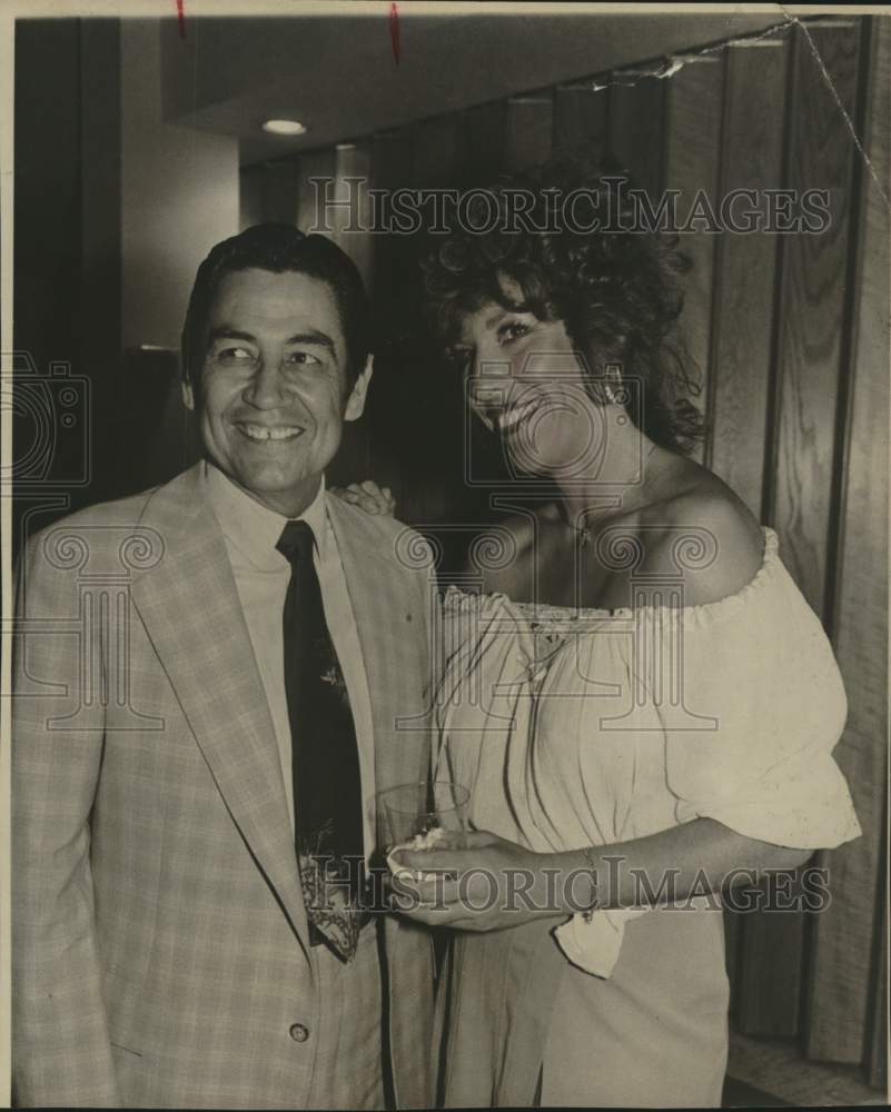 1979 Press Photo Roy Barrera and Judy Balmos at El Mercado Centre de Artes - Historic Images