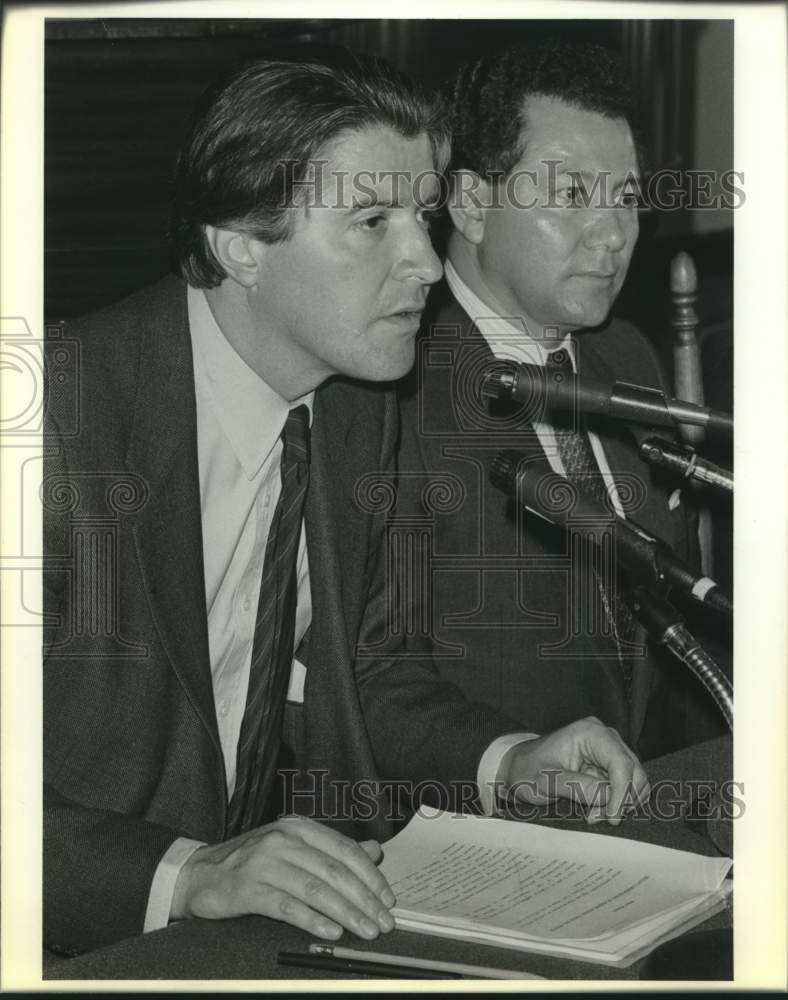 1990 Press Photo Javier Barros-Valero and Hunberto Hernandez Haddad - saa01552 - Historic Images