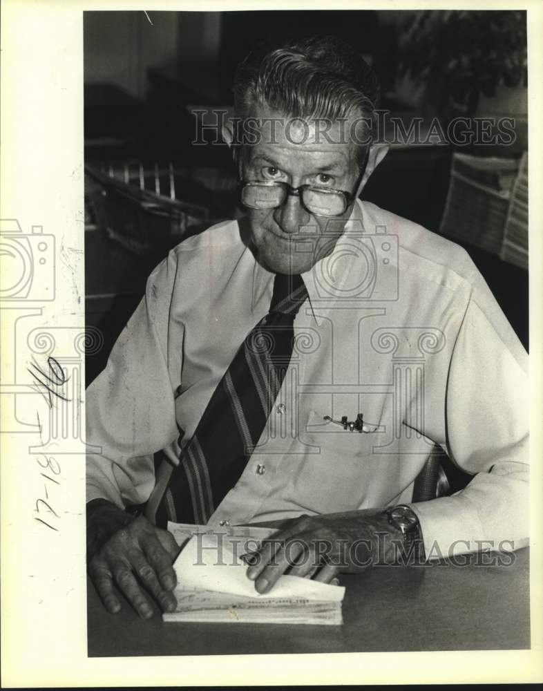 1981 Press Photo Felix Borchard of the San Antonio Express-News - saa01577 - Historic Images