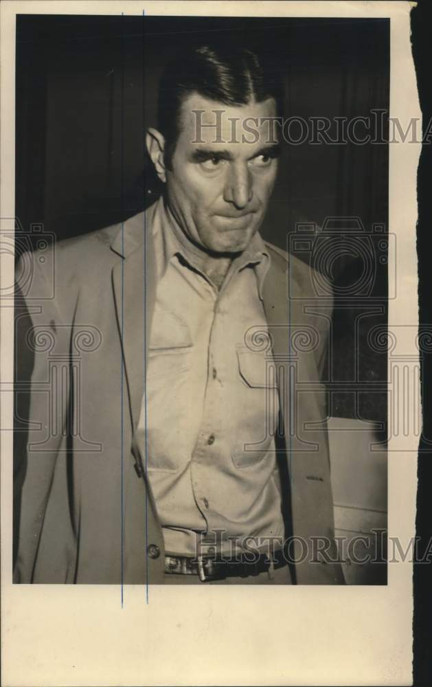 Press Photo Bexar Bank robbert suspect John W. Bailey - saa01640 - Historic Images
