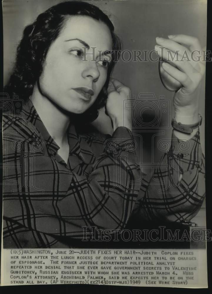 1949 Press Photo Judith Coplon, Former Justice Department Analyst at Court - Historic Images
