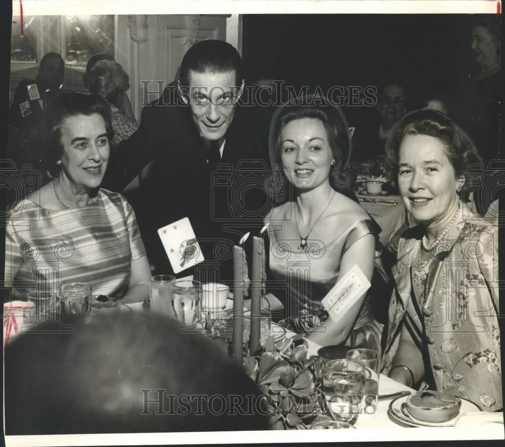 1967 Mrs. Gilbert Denman with guests at Opera Supper Table at Event - Historic Images