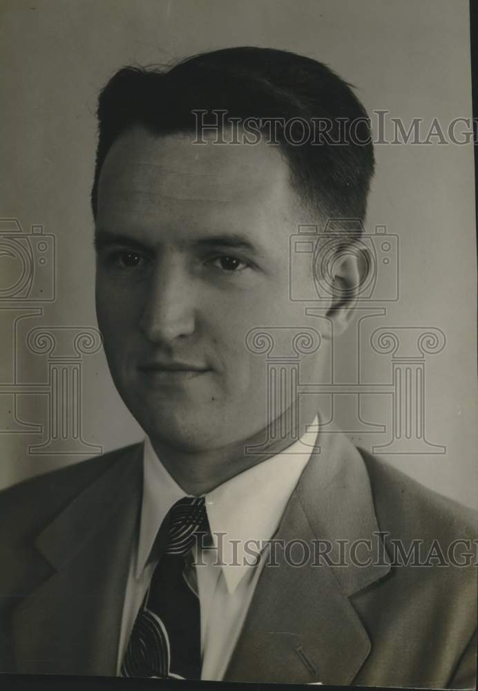1950 Doctor Paul Erlandson - Historic Images