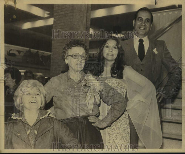 Mrs. M. W. Broyles, San Antonio Council President with Members pose ...