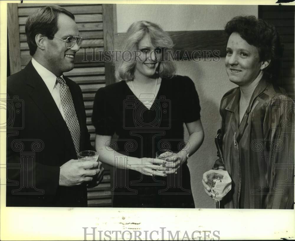 Press Photo Hillary Douglas and Other Guests at Boys & Girls Club Fundraiser - Historic Images
