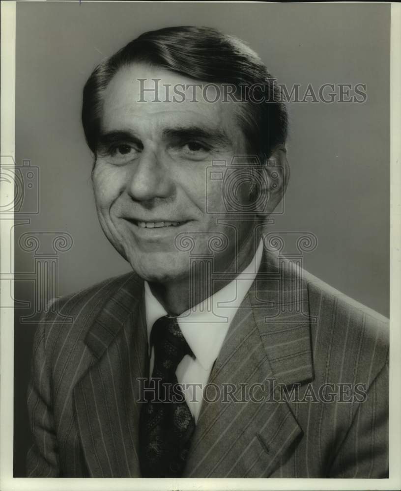 1972 Press Photo Clyde Feese, Frost Brothers Assistant Operations Director - Historic Images