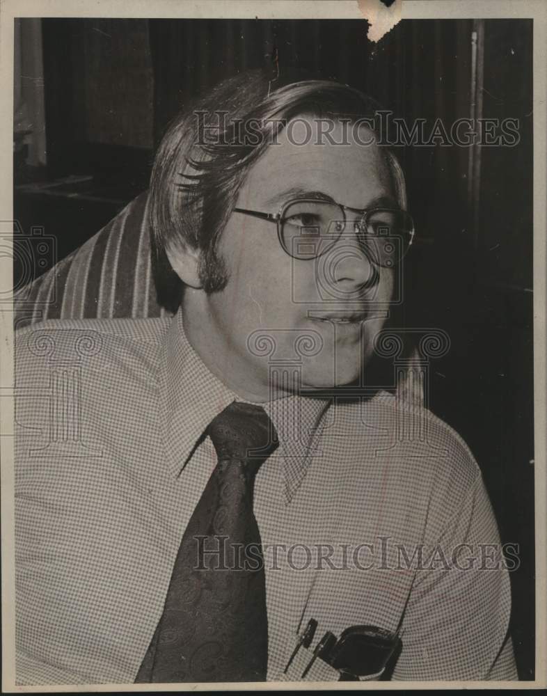 1974 James Giesick Jr., Bigamist and Murderer - Historic Images