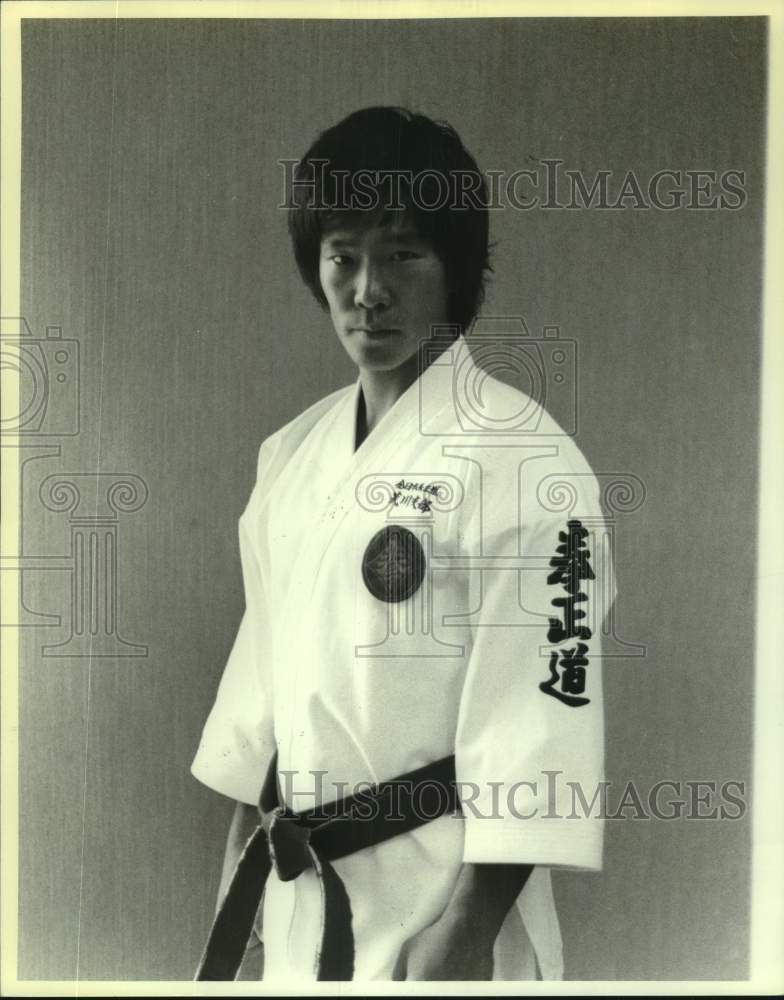 Press Photo Masami Nakahaski, Kenseido Martial Arts Teacher - Historic Images