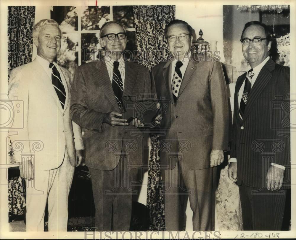 1974 H. E. O&#39;Kelly with Officials at Governor&#39;s Award Event - Historic Images