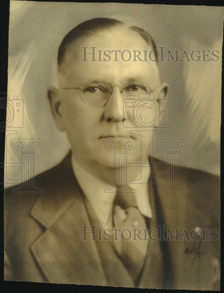 1948 William R. "Bill" Preddy, Texas Real Estate Executive - Historic Images