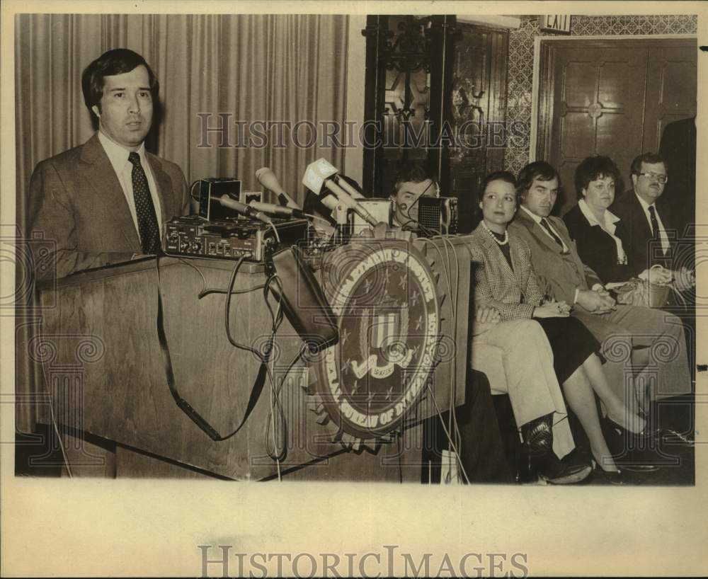 1982 Press Photo Group of panelists, Texas - saa21283- Historic Images