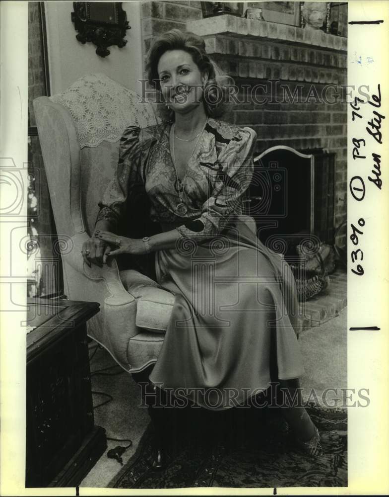 1986 Press Photo Charlotte Rierson in Style Profile - Historic Images
